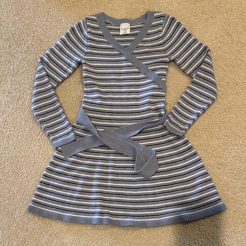 Abercrombie Kids knit sweater dress